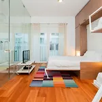 Warm Ample Space With Wall-Beds