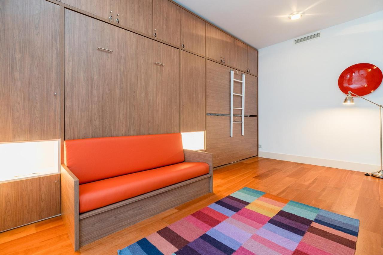 Warm Ample Space With Wall Beds Lisboa