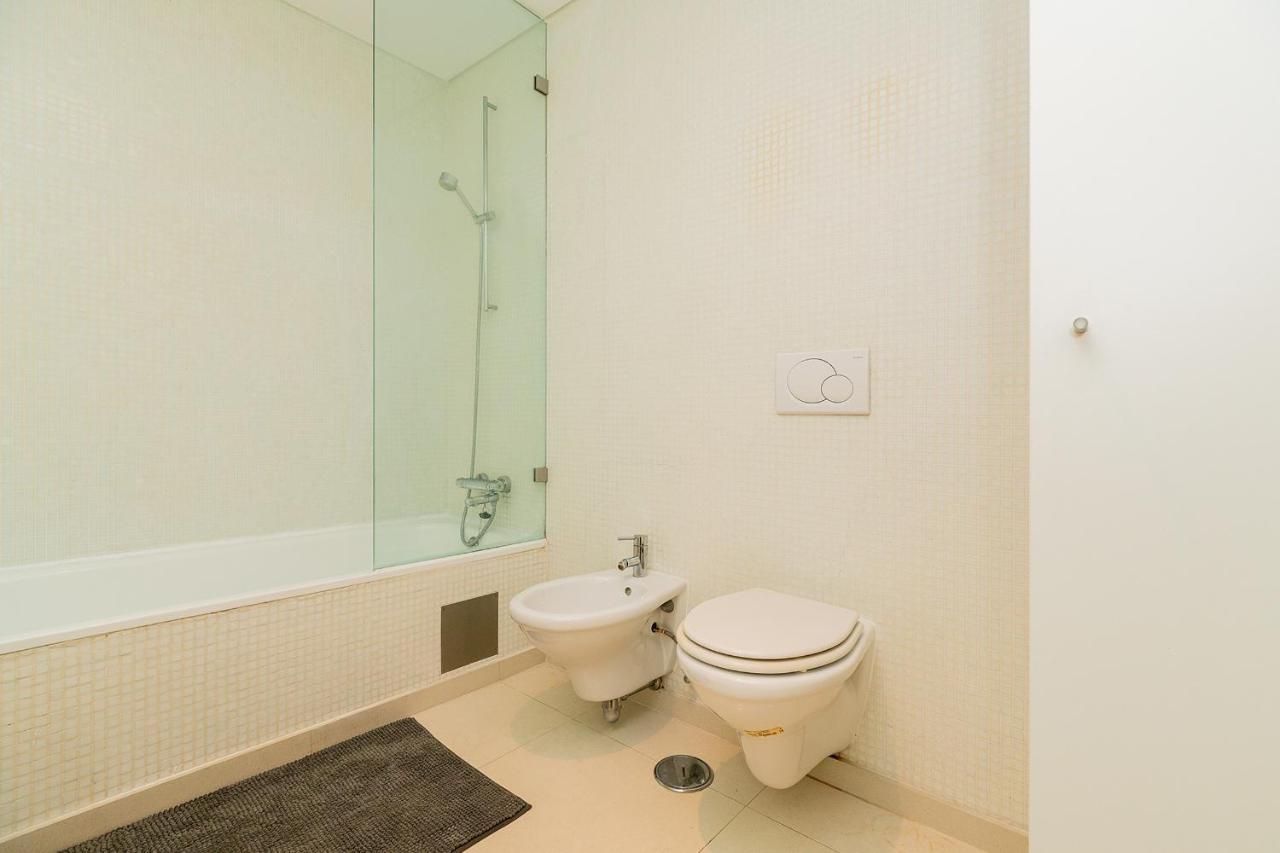 Warm Ample Space With Wall Beds Apartamento